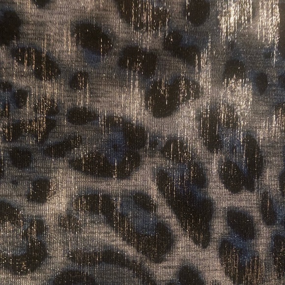 Susan Graver Iridescent Animal Print Duster. Size Large. - Picture 3 of 5